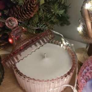 ŚWIECA SOJOWA W KRYSZTALE "ROMANTYCZNA RÓŻA"
